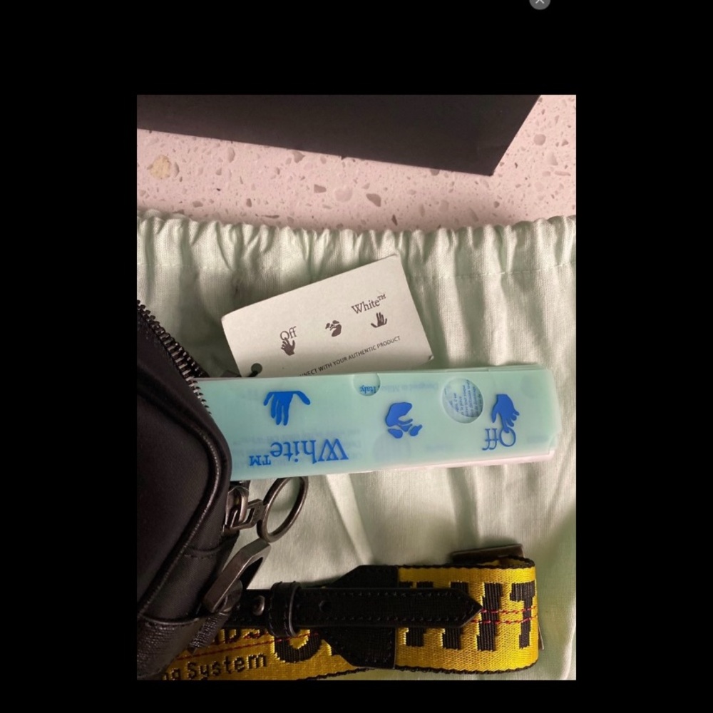 OFF White CrossBody bag - Picture 2 of 4